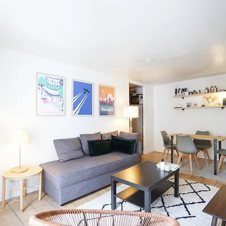 Apartament Very Nice Design Apartment In Grands Boulevards Paryż