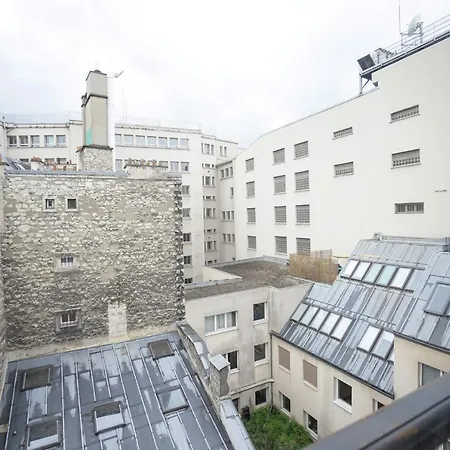 Apartament Very Nice Design Apartment In Grands Boulevards